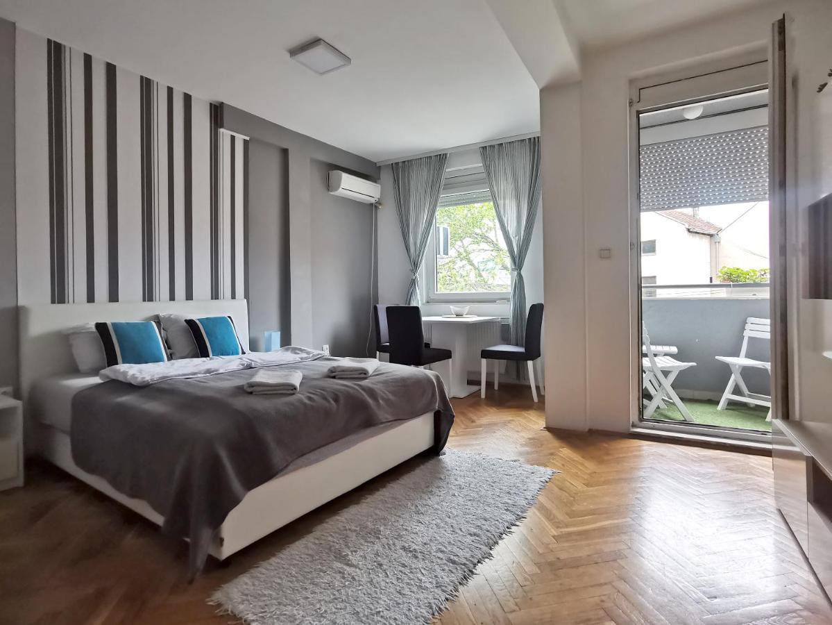 Center Apartment Iva Novi Sad Exterior photo